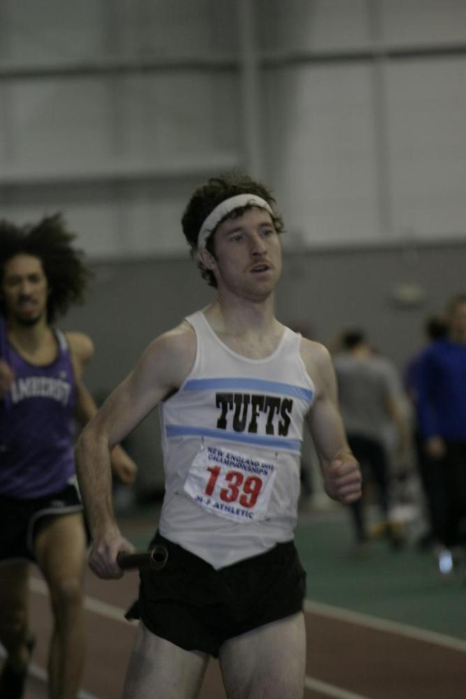 Pat Mahoney takes the lead in the DMR
